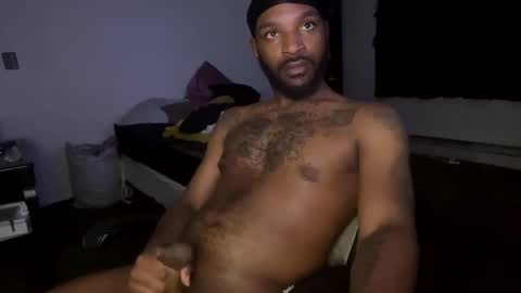 luverboi online show from January 8, 11:52 pm