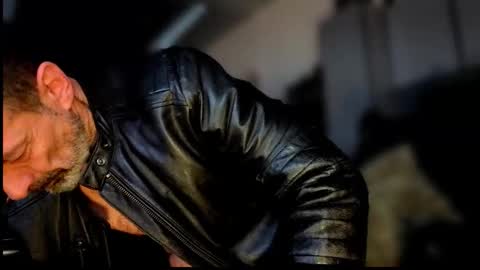 Im a   -  CAMGUY YOU  LIKE to FUCK online show from November 19, 11:04 pm