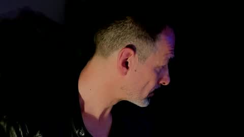 Im a   -  CAMGUY YOU  LIKE to FUCK online show from April 23, 11:29 pm