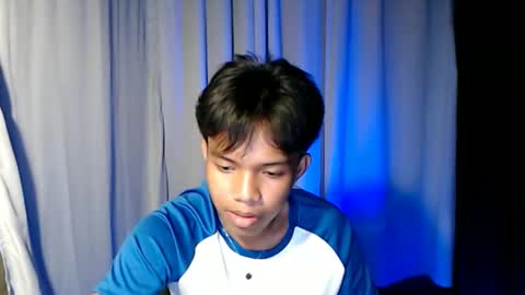 luxirfy online show from April 23, 7:49 pm