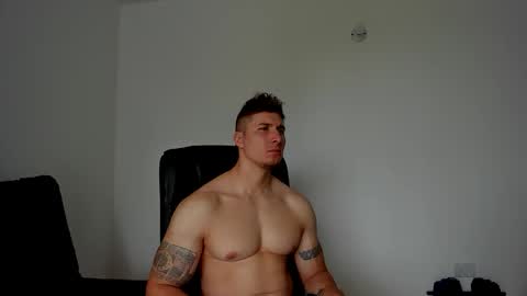 Lyonel online show from March 14, 3:52 pm