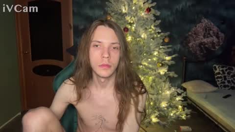 Snapshot of m1shq chatting on January 4, 11:59 pm m1shq online show from January 4, 11:59 pm