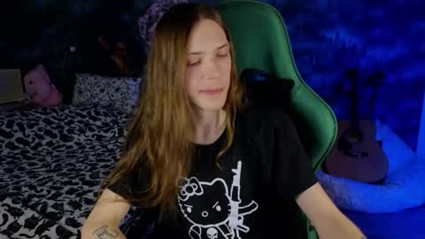 Snapshot of m1shq chatting on September 16, 4:08 pm m1shq online show from September 16, 4:08 pm