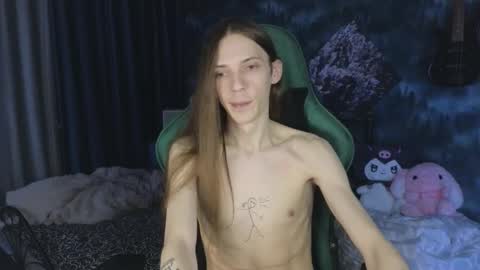 m1shq online show from March 13, 11:33 pm