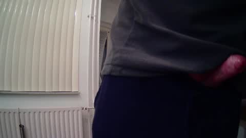 m_daan1969 online show from December 3, 4:28 pm