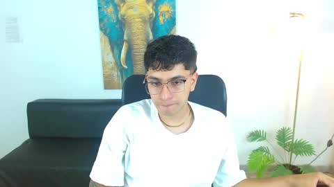 Max online show from March 20, 2:10 pm