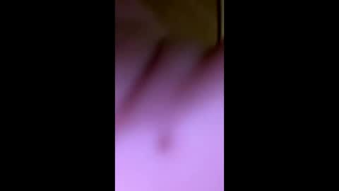 Snapshot of mac402992 chatting on October 14, 4:30 am mac402992 online show from October 14, 4:30 am