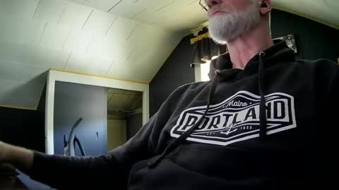 mac8181 online show from February 1, 5:44 pm