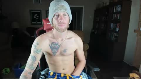 machinecumkelly69 online show from January 14, 2:29 am