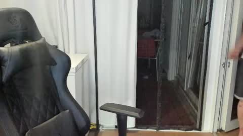 Andy online show from June 21, 9:31 pm