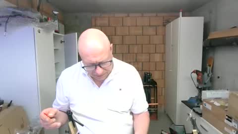 Andy online show from April 25, 2:36 pm