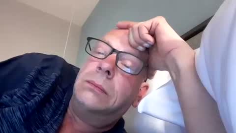 Andy online show from June 11, 2:53 am