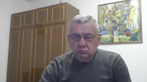 Macho online show from February 17, 7:57 pm