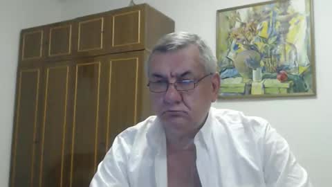 Macho online show from November 17, 10:24 pm