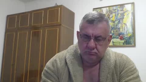 Macho online show from February 19, 9:36 pm