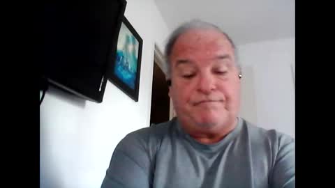 Snapshot of mackdocc001 chatting on February 6, 6:35 pm mackdocc001 online show from February 6, 6:35 pm