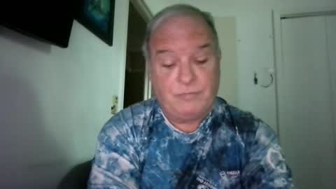 Snapshot of mackdocc001 chatting on September 24, 3:43 pm mackdocc001 online show from September 24, 3:43 pm