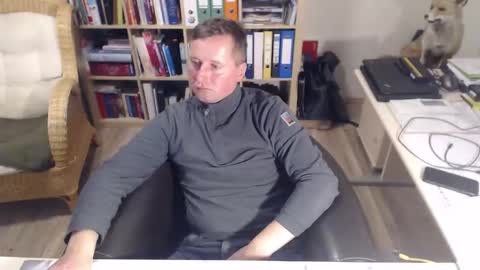 Snapshot of maddmax8 chatting on October 28, 5:26 pm Mad4You online show from October 28, 5:26 pm