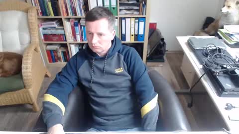 Snapshot of maddmax8 chatting on December 6, 1:22 pm Mad4You online show from December 6, 1:22 pm