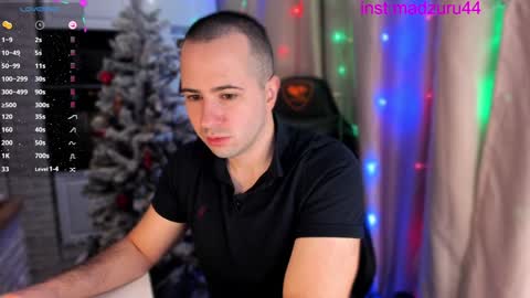 Gregory online show from December 28, 4:19 am