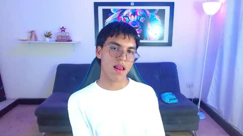 Maik online show from April 25, 9:34 pm