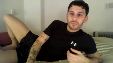 maggicboy29 online show from August 2, 3:38 am