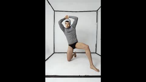 Snapshot of magic_boy01 chatting on October 14, 10:06 pm Damian Rivers online show from October 14, 10:06 pm