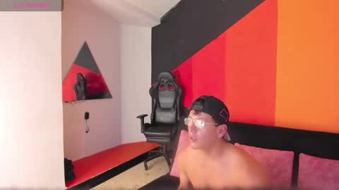 Magnus online show from December 15, 9:12 pm