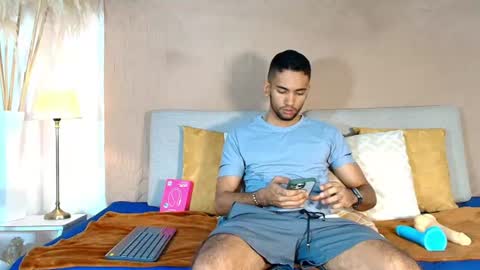 maicolparker0 online show from July 29, 12:15 pm