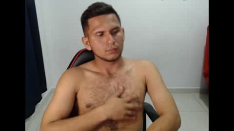Snapshot of maik_135 chatting on October 16, 3:14 am maicol online show from October 16, 3:14 am