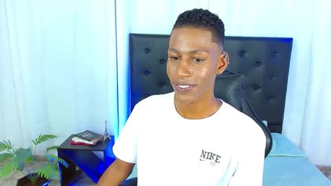 I am Maik online show from March 4, 10:17 pm