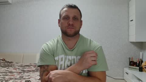 malchyshka online show from December 6, 9:32 am