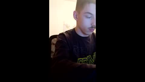 male20y online show from April 3, 1:46 am
