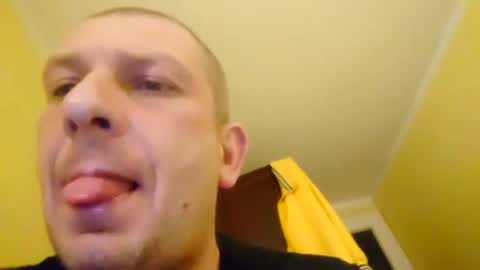 malinowy85 online show from March 7, 9:38 pm