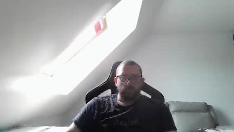 breton online show from September 27, 9:07 am