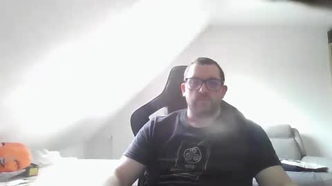 breton online show from January 6, 1:52 pm