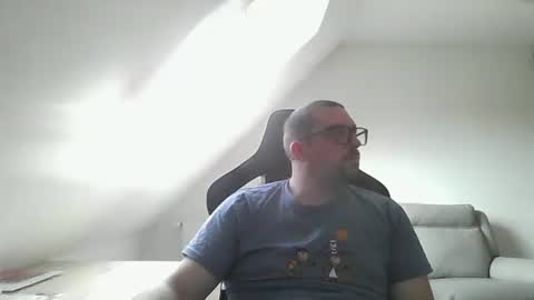 breton online show from January 19, 12:50 pm