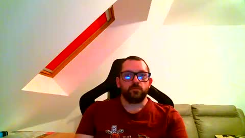 breton online show from November 23, 9:48 pm