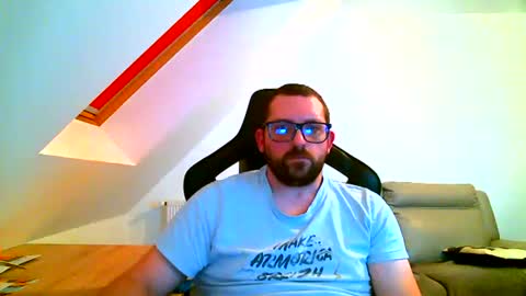 breton online show from December 27, 10:59 pm