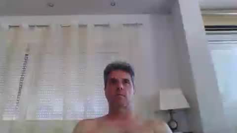 man211172 online show from June 14, 1:46 pm