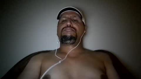 Snapshot of man_new chatting on September 24, 7:18 am Man new online show from September 24, 7:18 am