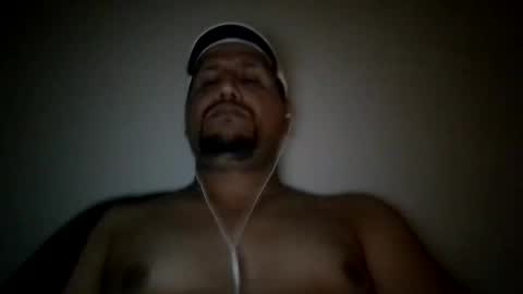 Snapshot of man_new chatting on February 21, 1:33 am Man new online show from February 21, 1:33 am