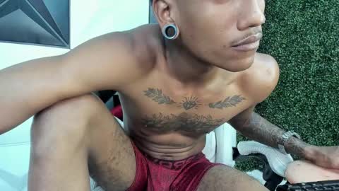 man_san11 online show from March 6, 7:22 pm