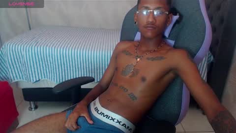 man_san11 online show from December 20, 5:08 pm