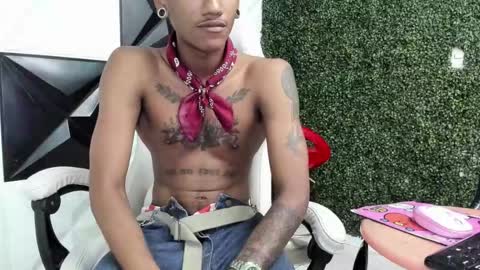 man_san11 online show from March 4, 4:36 pm