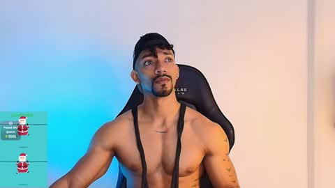 Snapshot of manolo_hot1 chatting on January 8, 1:52 pm Manolo Hot 1 online show from January 8, 1:52 pm