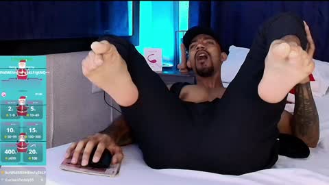Snapshot of manolo_hot1 chatting on December 5, 2:44 pm Manolo Hot 1 online show from December 5, 2:44 pm