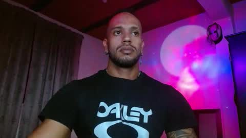 Manolo online show from November 30, 3:58 pm