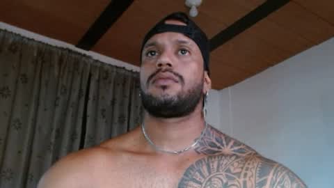 Manolo online show from April 23, 3:47 pm