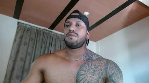 Manolo online show from April 20, 6:43 pm